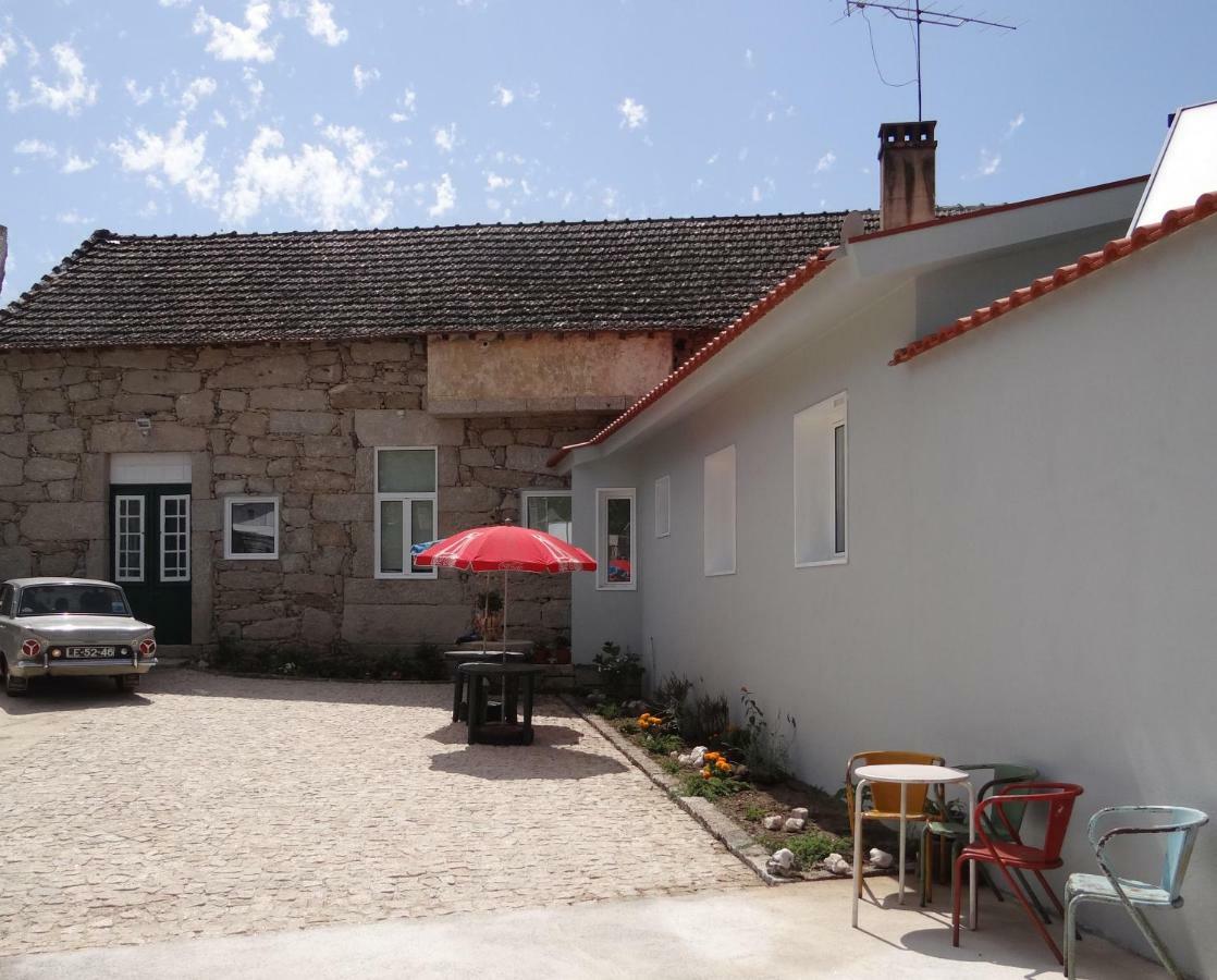 Maison d'hôtes Museu Casa Aleixo à Sernancelhe Extérieur photo